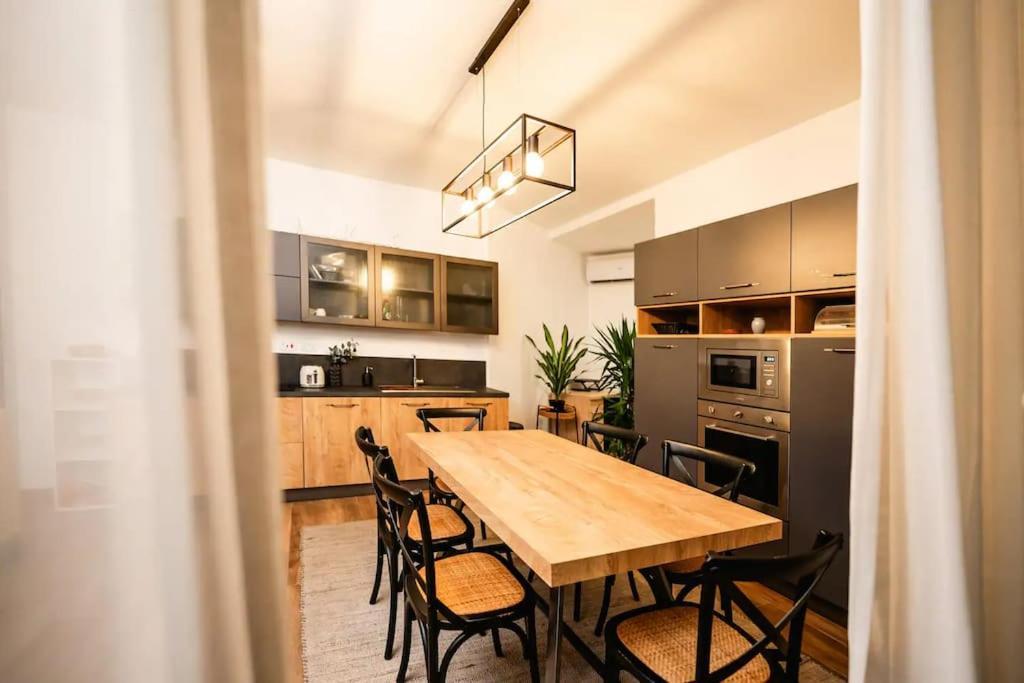 Luxurious & Stylish Penthouse With Private Pool Apartment Msida Bagian luar foto