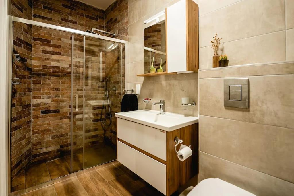 Luxurious & Stylish Penthouse With Private Pool Apartment Msida Bagian luar foto